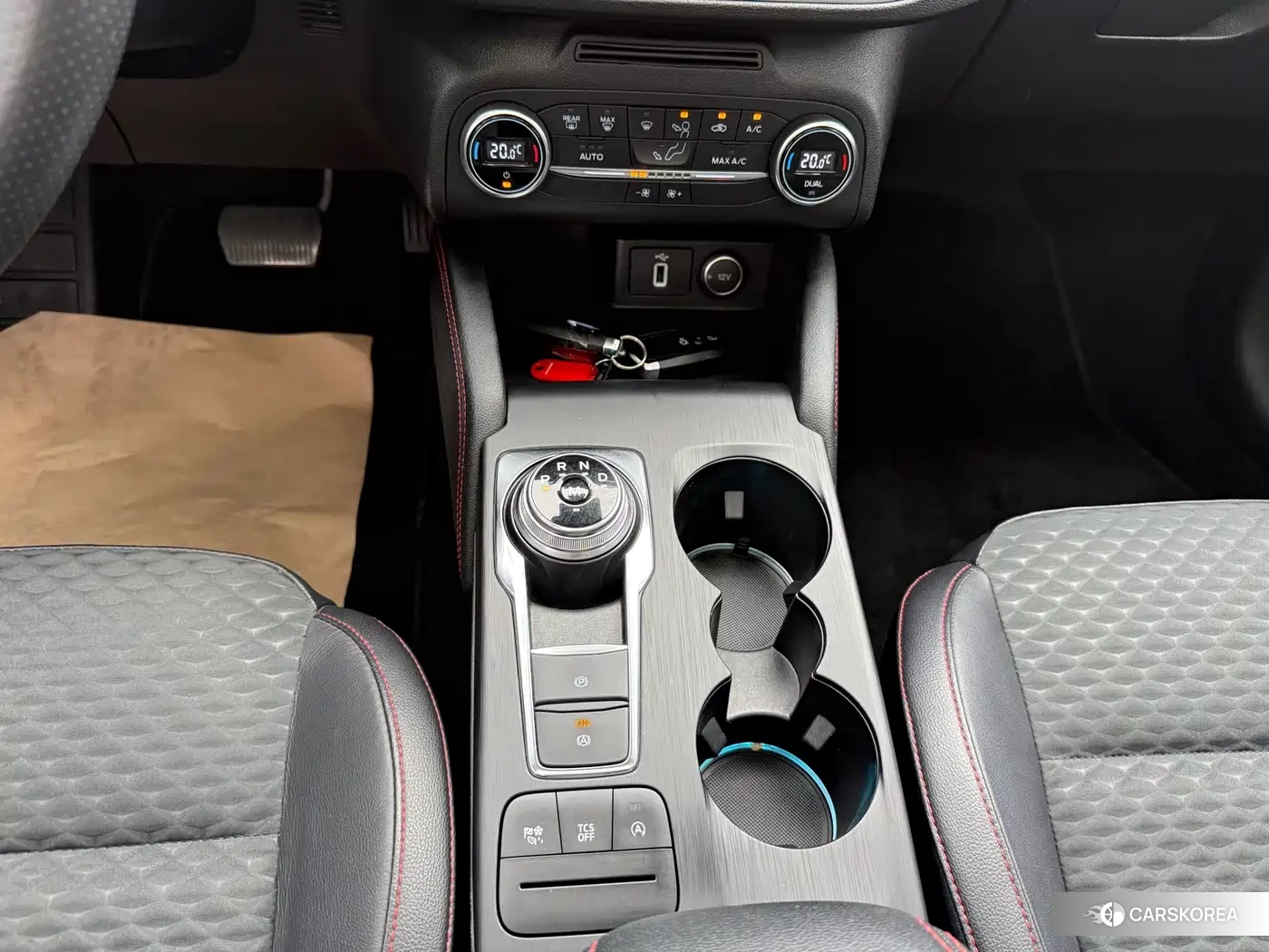 Ford Fox id 4538720 из Китая 15