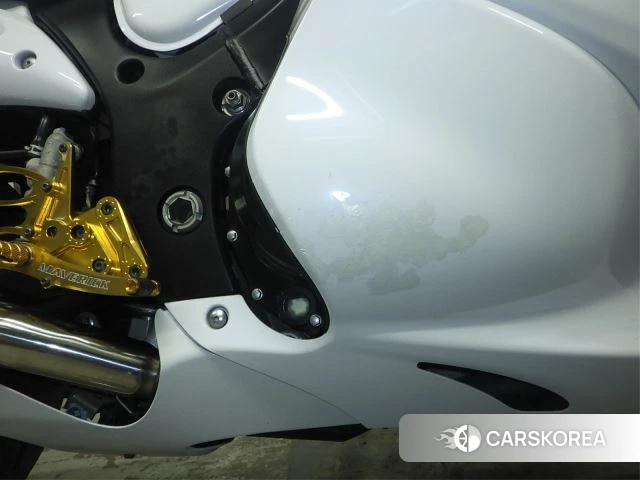 Suzuki GSX1300R HAYABUSA id 3947225 из Японии 15