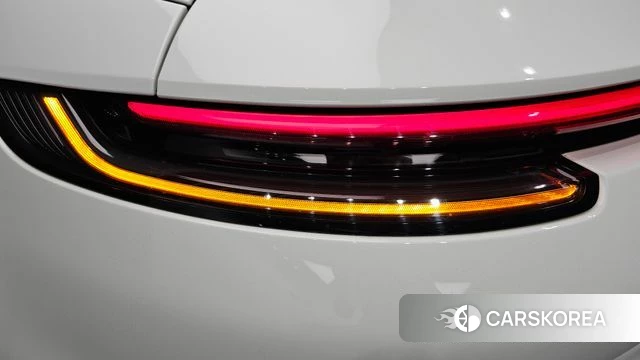 Porsche 911(992) id 4666814 из Кореи 15