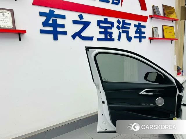 BMW 1 series id 4272757 из Китая 15