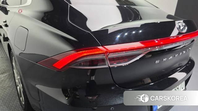 Hyundai The New Grandeur IG Hybrid id 4324377 из Кореи 15