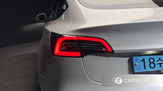 Tesla Model 3 id 4730918 из Кореи 14
