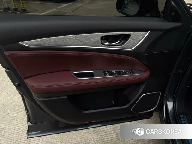 Honda Crown Road id 4298527 из Китая 15