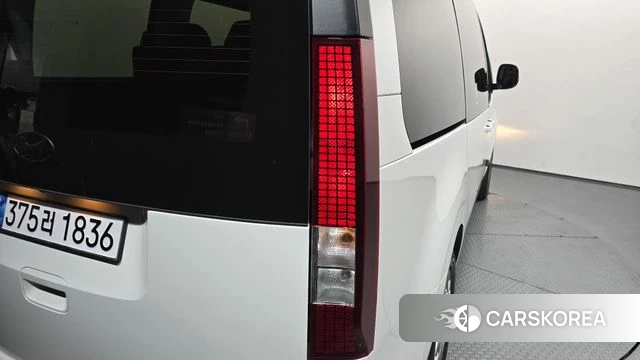 Hyundai Staria id 4381910 из Кореи 15