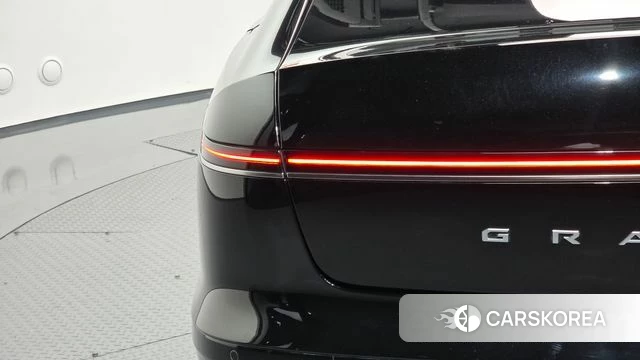 Hyundai Grandeur Hybrid (GN7) id 4469374 из Кореи 15