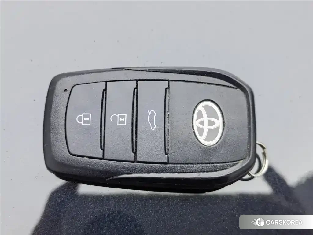 Toyota Camry id 4547517 из Китая 15