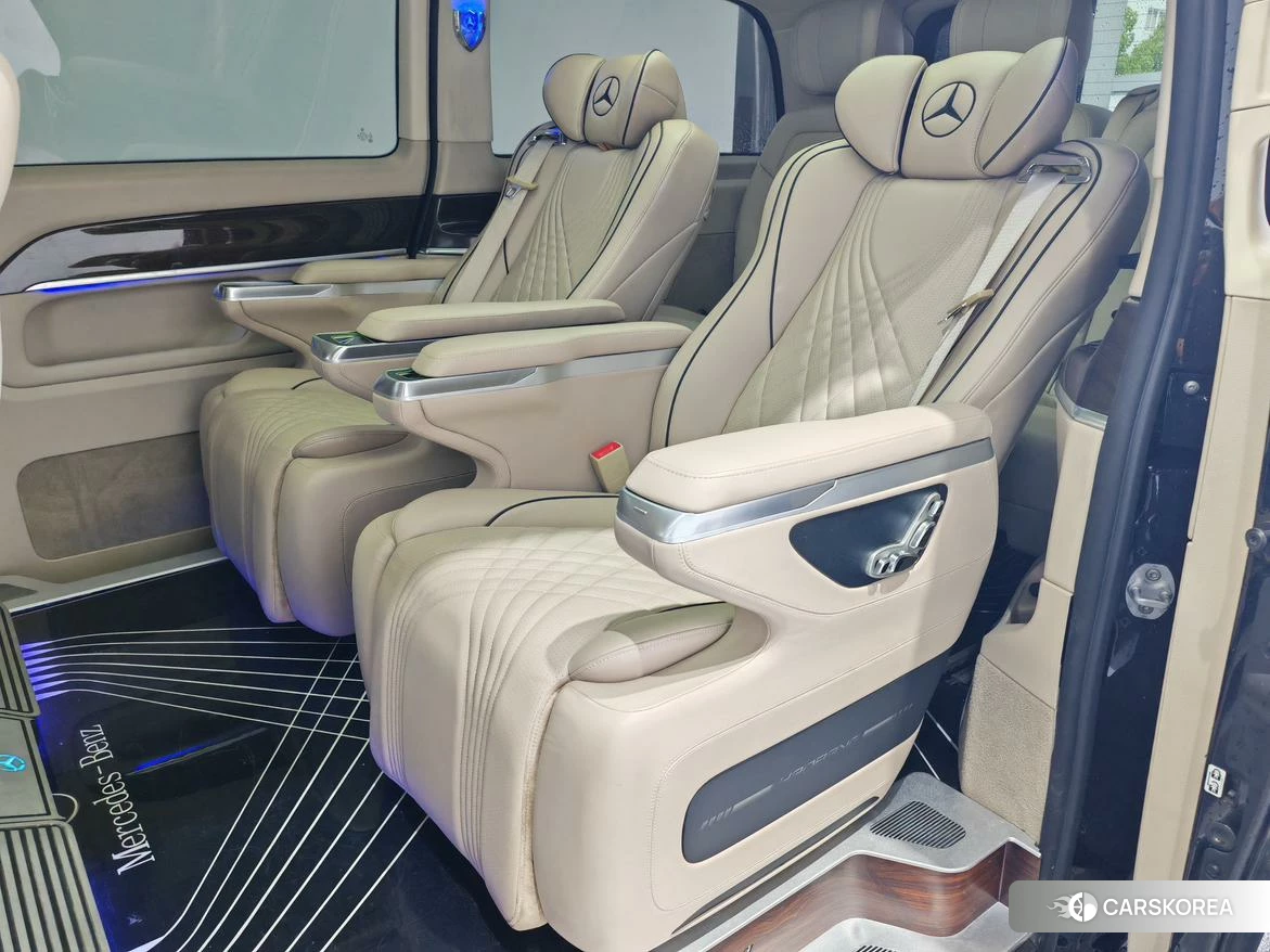 Mercedes-Benz V-class id 4455816 из Китая 15