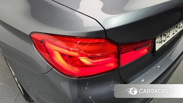BMW 5 Series (G30) id 4794965 из Кореи 15