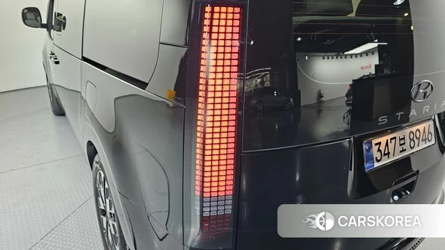 Hyundai Staria id 4280716 из Кореи 15