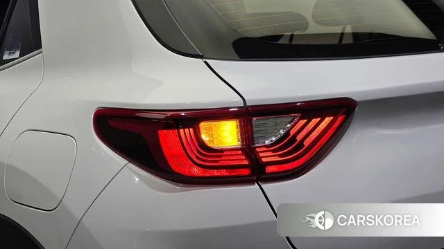 Kia Stonic id 4543218 из Кореи 15