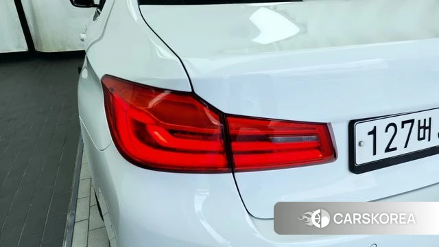 BMW 5 Series (G30) id 4416599 из Кореи 15