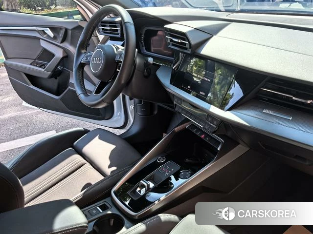 Audi A3 id 4279289 из Китая 15