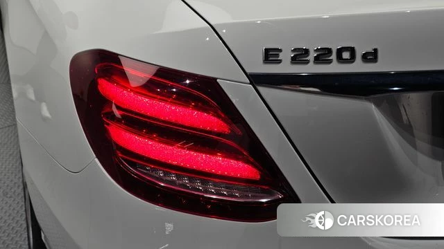 Mercedes-Benz E-Class W213 id 4525860 из Кореи 15