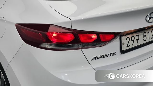 Hyundai Avante AD id 4865468 из Кореи 15