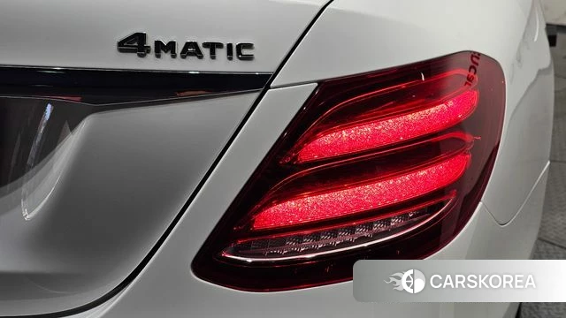 Mercedes-Benz E-Class W213 id 4764915 из Кореи 15