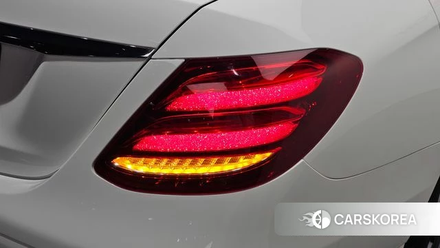 Mercedes-Benz E-Class W213 id 4542738 из Кореи 15