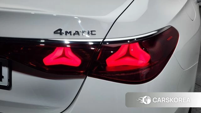 Mercedes-Benz E-Class W214 id 4897579 из Кореи 15