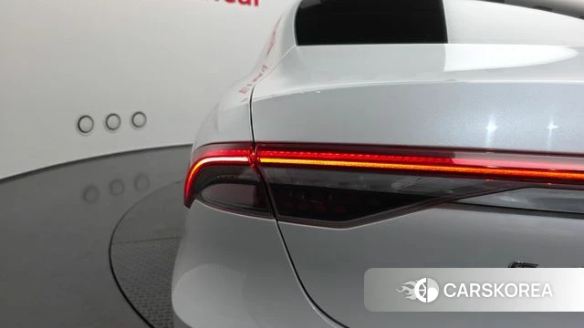 Hyundai The New Grandeur IG Hybrid id 4542688 из Кореи 15