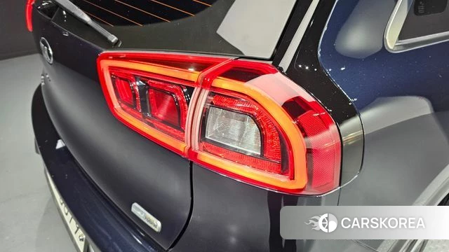 Kia Niro id 4345654 из Кореи 15