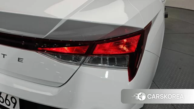 Hyundai The New Avante (CN7) id 4185483 из Кореи 15