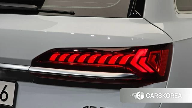 Audi Q7 (4M) id 4687934 из Кореи 15