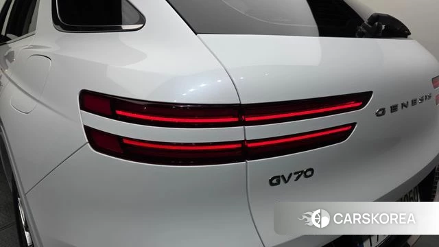 Genesis GV70 id 4383765 из Кореи 15