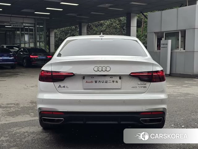 Audi A4L id 4275932 из Китая 15