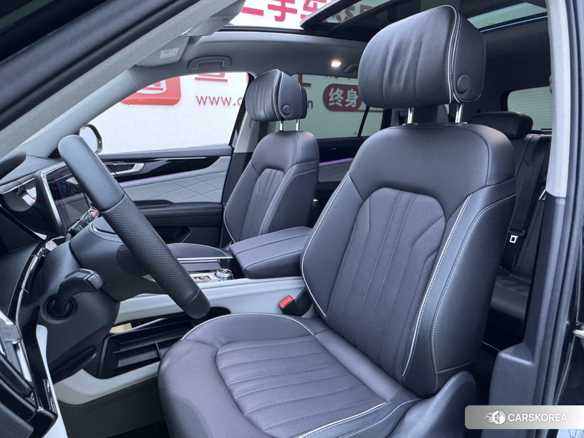 Volkswagen Tourang id 4492980 из Китая 15