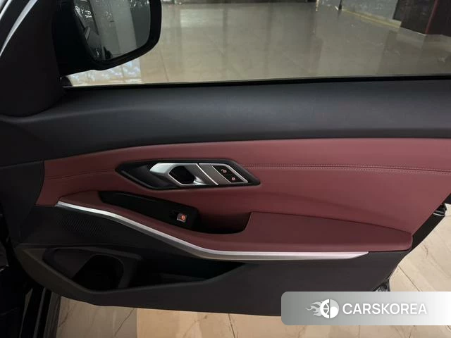 BMW 3 series id 4348347 из Китая 15