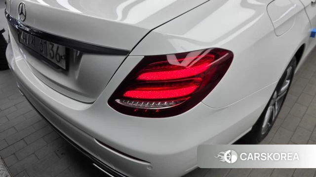 Mercedes-Benz E-Class W213 id 4203545 из Кореи 15