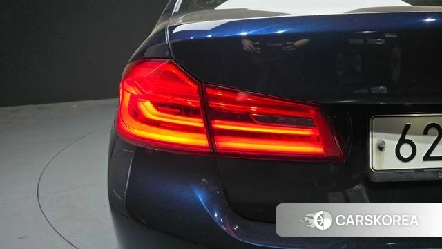 BMW 5 Series (G30) id 4447233 из Кореи 15