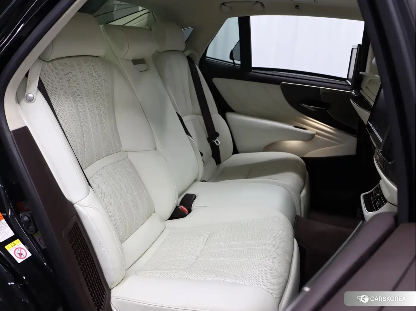 Lexus LS id 4583833 из Китая 15