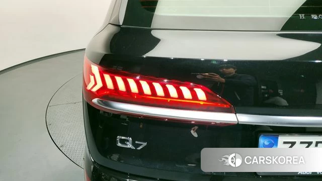 Audi Q7 (4M) id 4194632 из Кореи 15