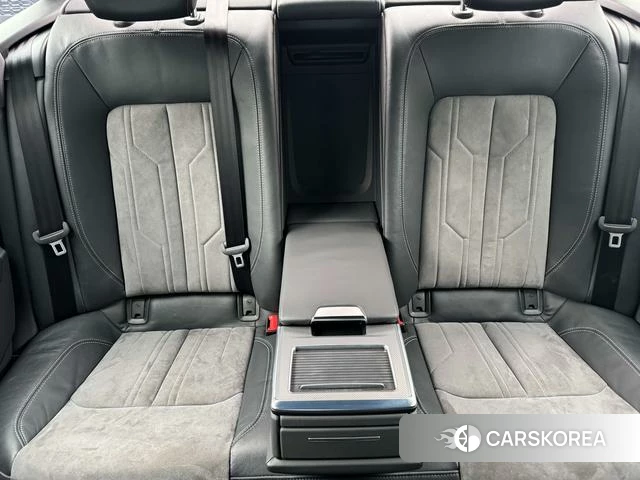 Audi A6L id 4300419 из Китая 15