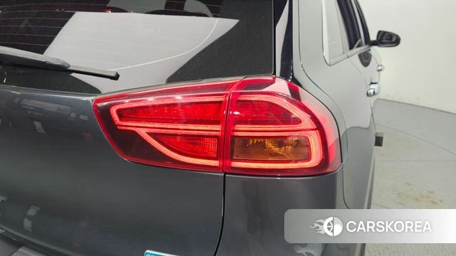 Kia The New Niro id 4764944 из Кореи 15