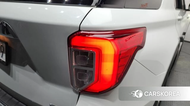Ford Explorer 6th Generation id 4356178 из Кореи 15
