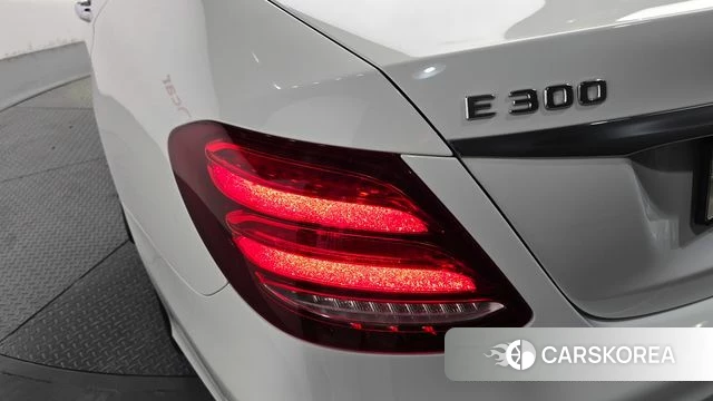 Mercedes-Benz E-Class W213 id 4713123 из Кореи 15