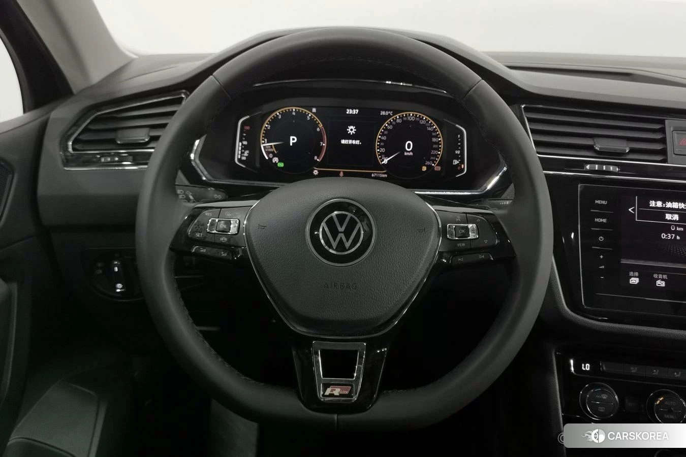 Volkswagen Tiguan L id 4426478 из Китая 15