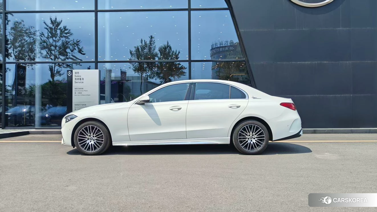 Mercedes-Benz Class C id 4440341 из Китая 15