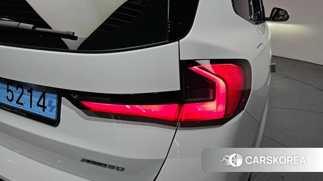BMW iX1 (U11) id 4242834 из Кореи 15