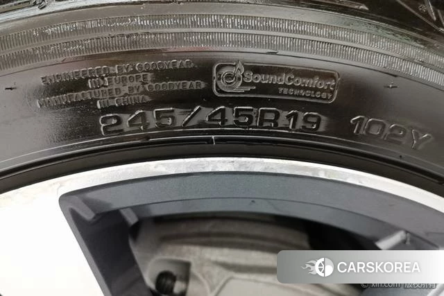 Audi A6L id 4210570 из Китая 15