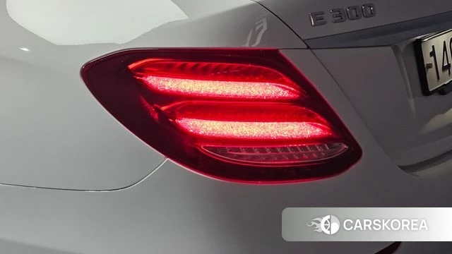 Mercedes-Benz E-Class W213 id 4882667 из Кореи 15