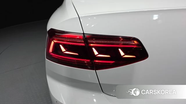 Volkswagen Passat GT (B8) id 4624261 из Кореи 15