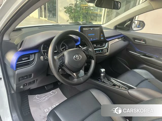 Toyota C-HR id 4262409 из Китая 15