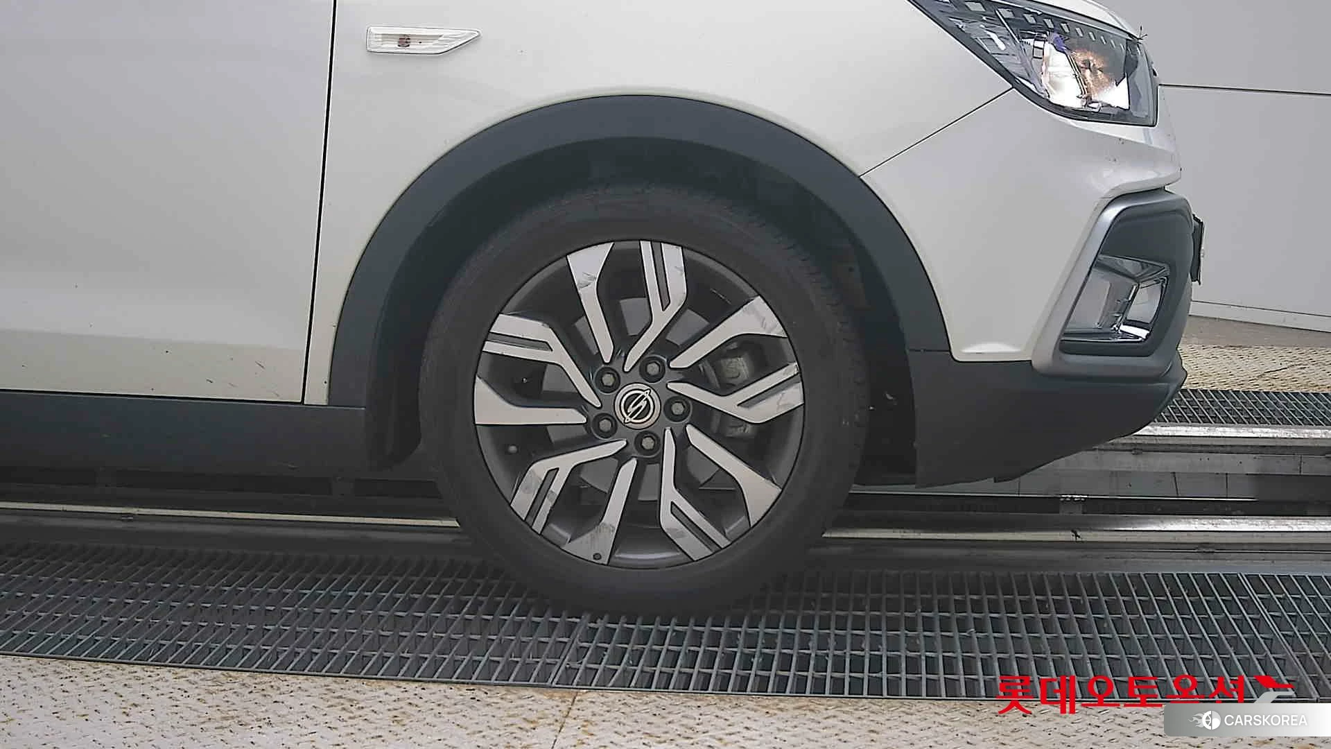SsangYong Tivoli Air id 4902603 из Кореи 15
