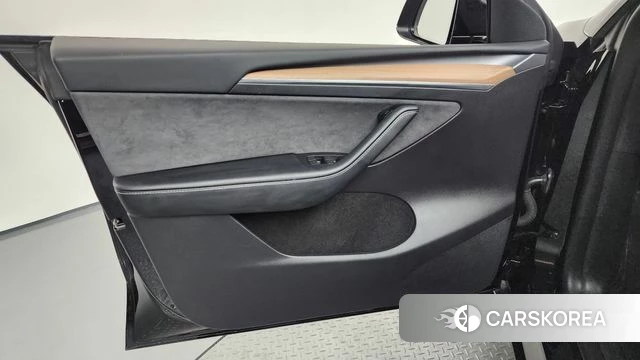 Tesla Model Y id 4201329 из Кореи 15