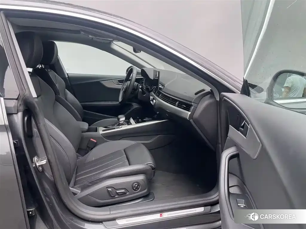 Audi A5 id 4644704 из Китая 15