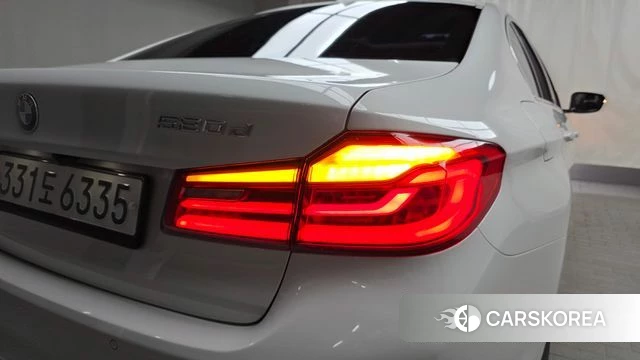 BMW 5 Series (G30) id 4477109 из Кореи 15