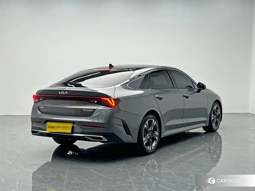 Kia K5 id 4538652 из Китая 15