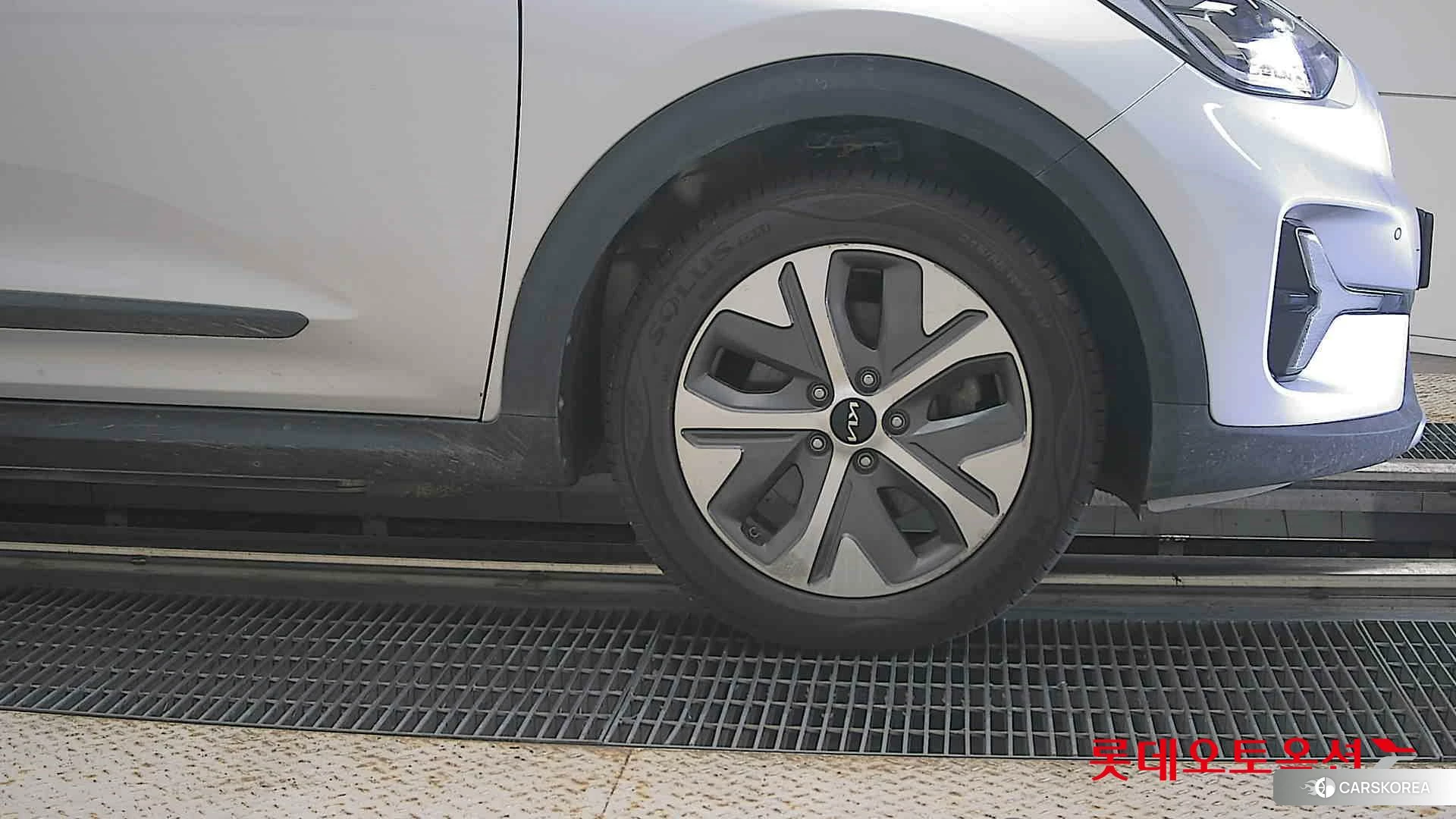 Kia Niro Plus id 4909316 из Кореи 15